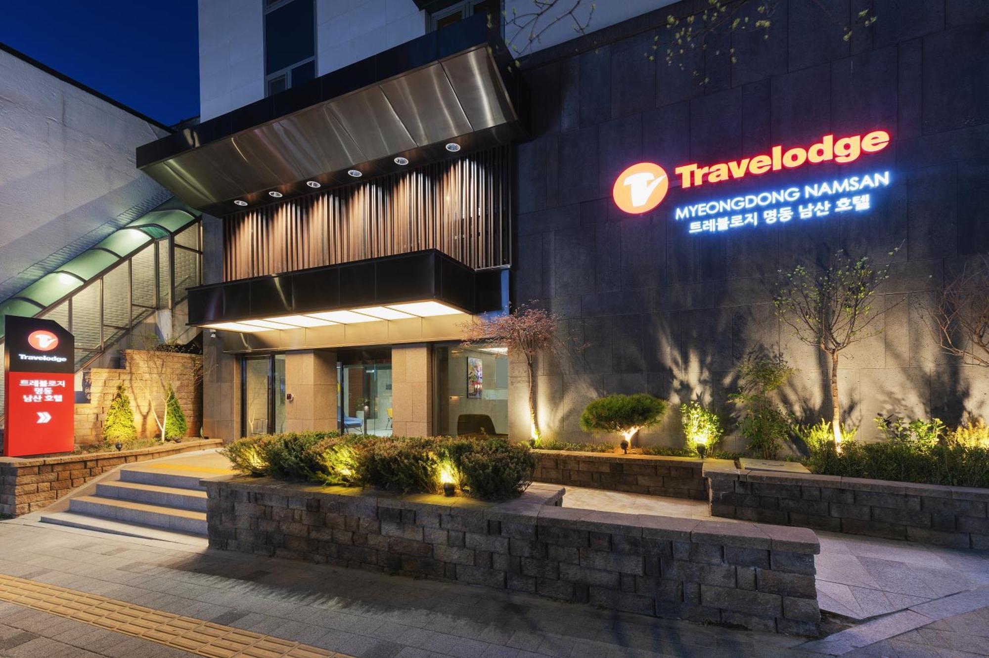 Travelodge Myeongdong Namsan Seoul Exterior photo